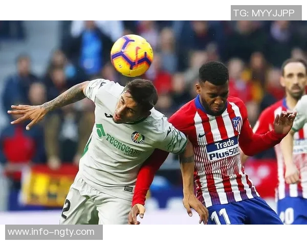 赫塔费球员意外乌龙助攻马竞借机抢先取得领先优势